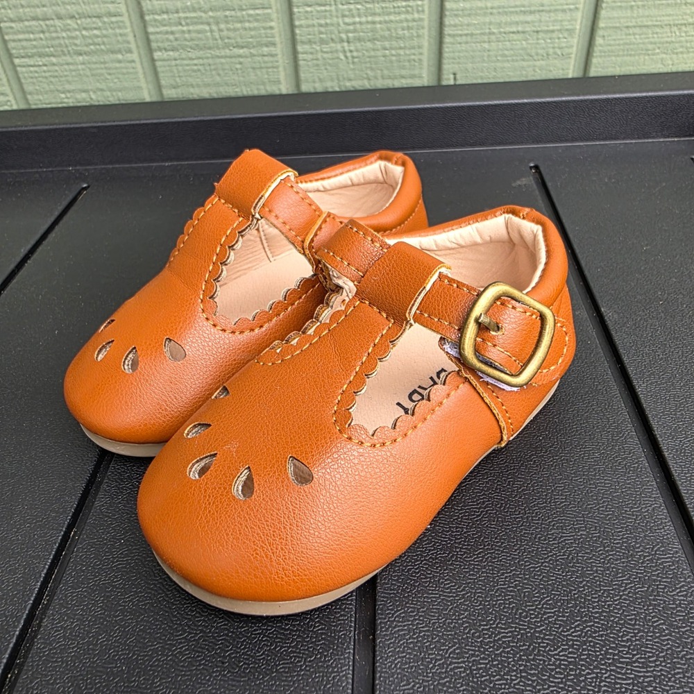 MG Baby Mary Jane Toddler US 4.5 Size 20 Brown Scalloped T-Strap Shoes